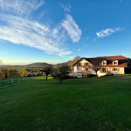 Hotel Les Bergeronnettes Champagneux Екстериор снимка