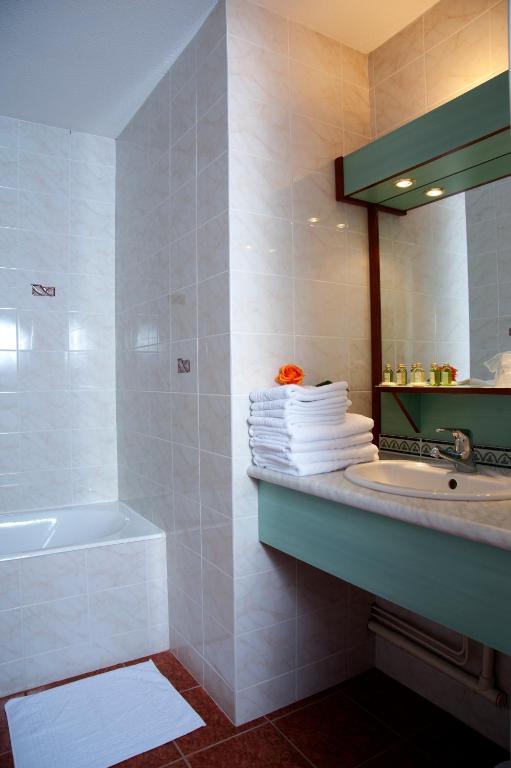 Hotel Les Bergeronnettes Champagneux Екстериор снимка