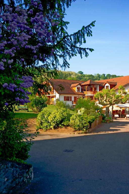 Hotel Les Bergeronnettes Champagneux Екстериор снимка