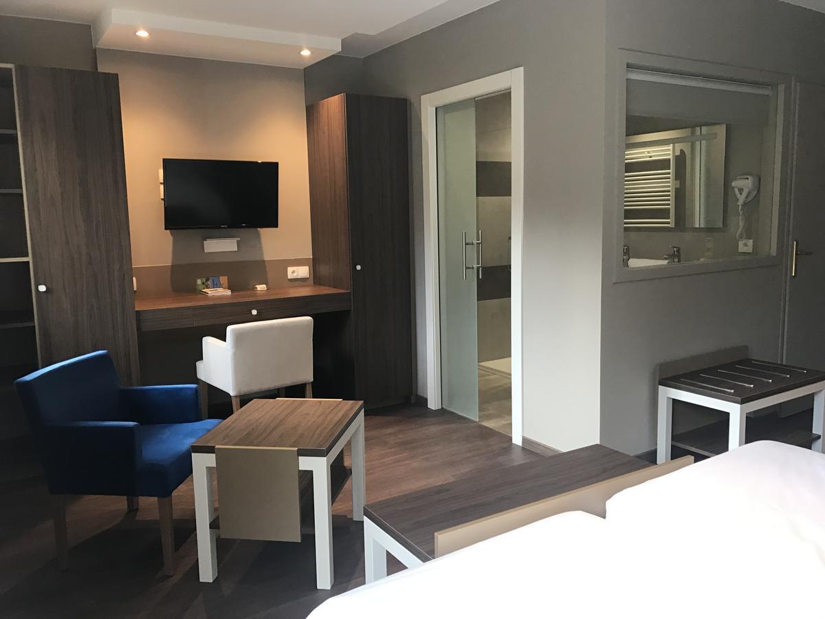 Hotel Les Bergeronnettes Champagneux Екстериор снимка